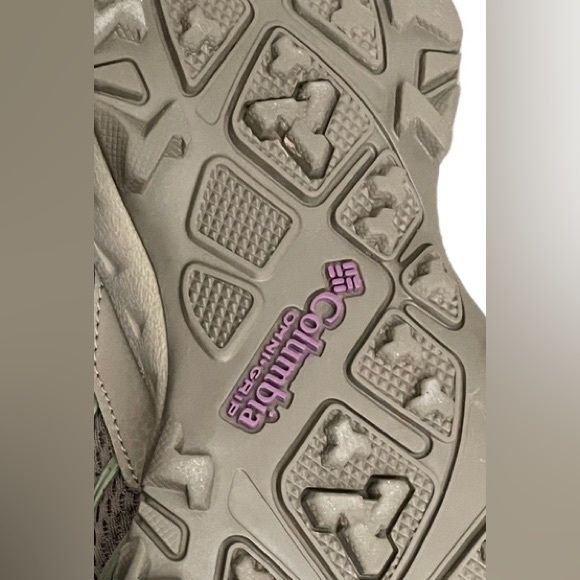 Columbia Women’s Omni-Grip Techlight Hiking Trail Shoe Size 8.5 BL3982-255 - Picture 12 of 13